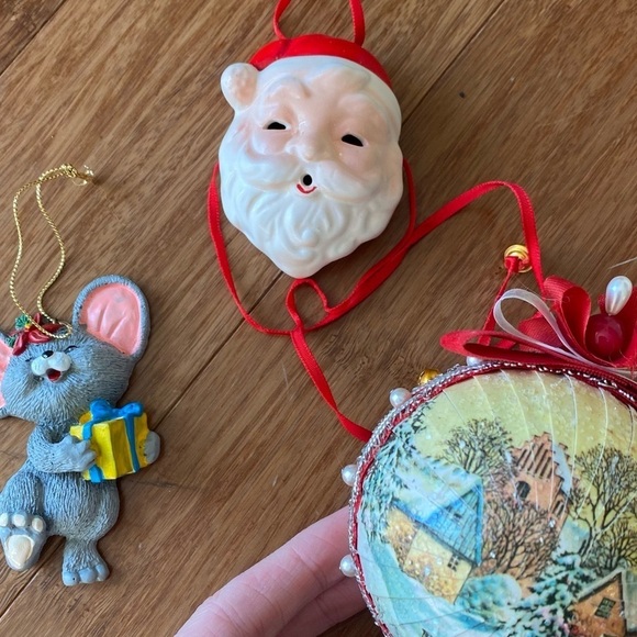 Set of 3 Vintage Christmas Ornaments Santa Mask Mouse Holiday Ball - Picture 10 of 10